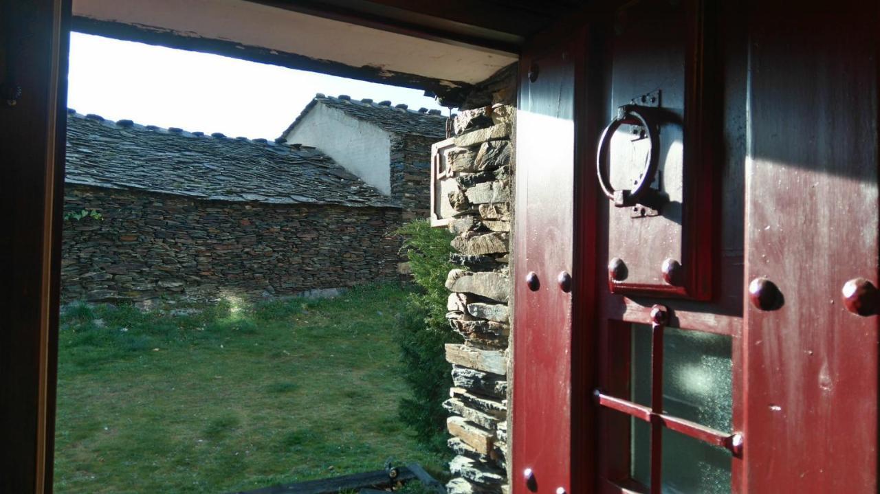 La Pizarra Negra Pensionat Campillejo Eksteriør billede